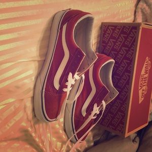 Smooth and slides right in